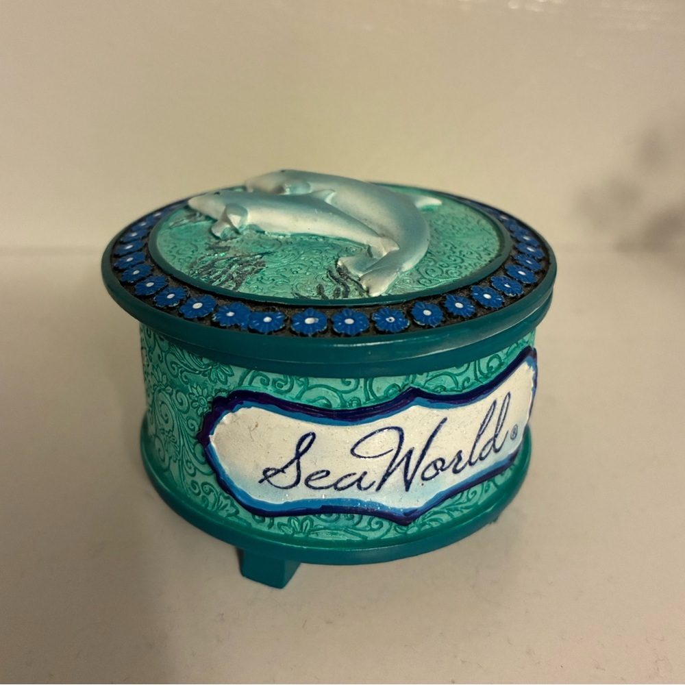 Seaworld Dolphin Trinket Box